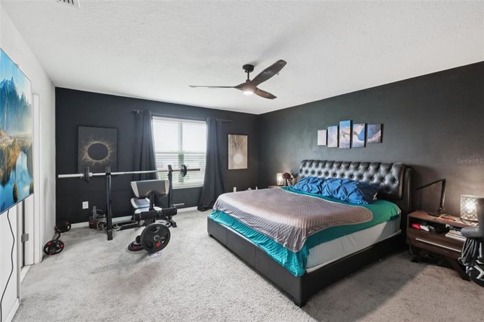 Image No.17-3 Bed Property for sale