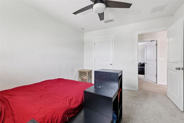 Image No.21-3 Bed Property for sale