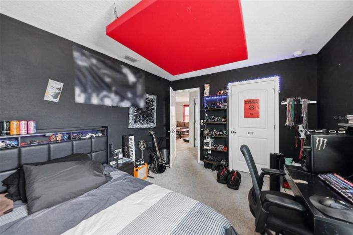 Image No.25-3 Bed Property for sale