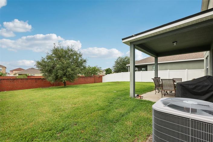 Image No.28-3 Bed Property for sale