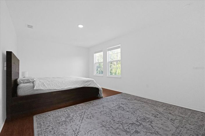 Image No.18-4 Bed Property for sale