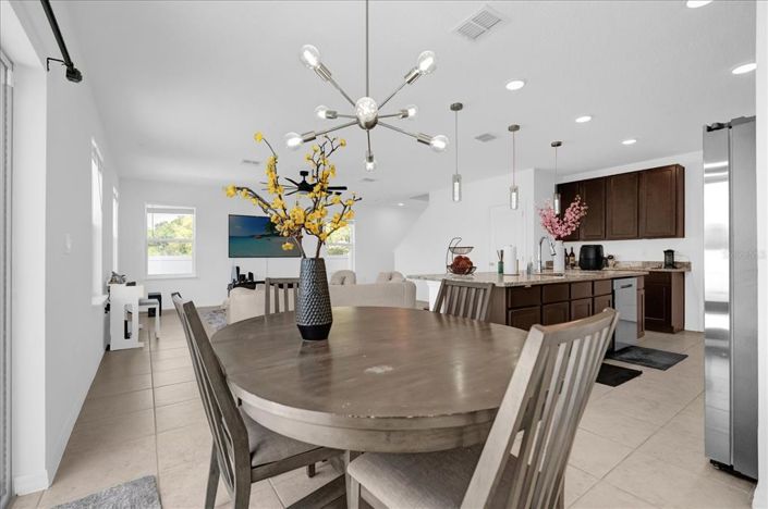 Image No.4-4 Bed Property for sale