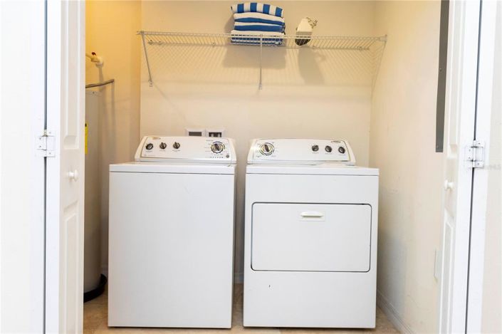 Image No.17-2 Bed Townhouse for sale