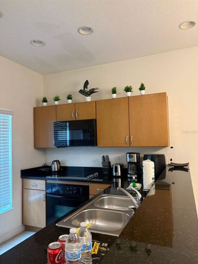 Image No.8-2 Bed Townhouse for sale