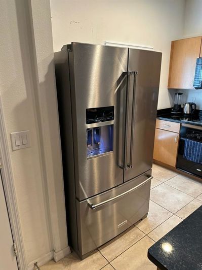 Image No.9-2 Bed Townhouse for sale