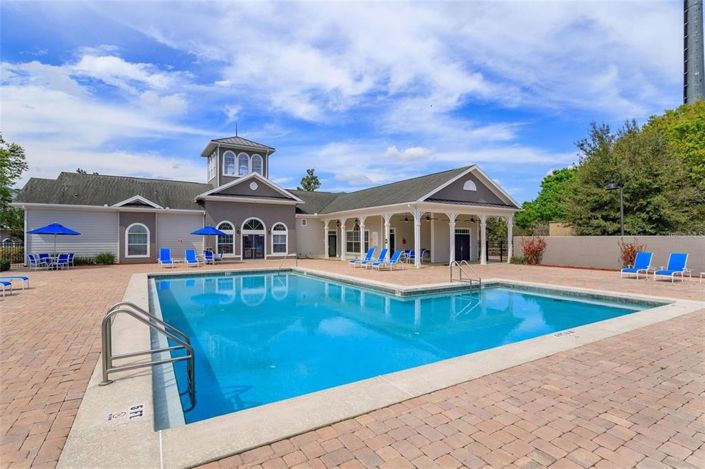 Image No.20-2 Bed Property for sale