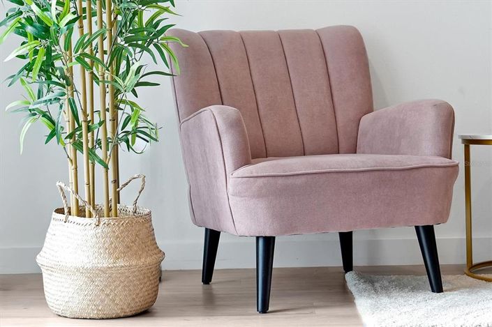 Image No.14-3 Bed Townhouse for sale