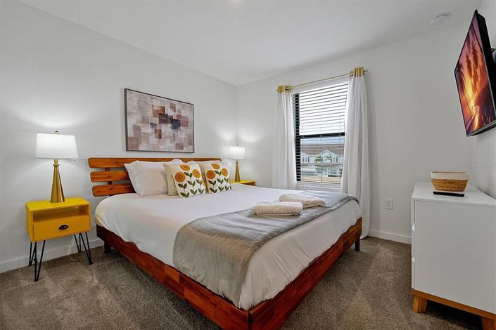 Image No.30-3 Bed Townhouse for sale