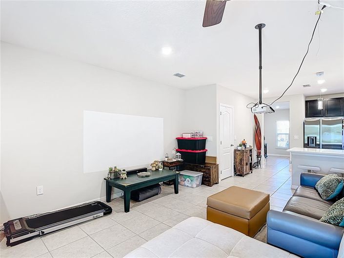 Image No.11-3 Bed Townhouse for sale