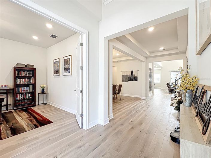 Image No.11-5 Bed Property for sale