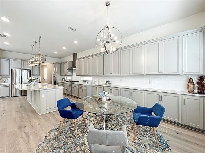 Image No.25-5 Bed Property for sale