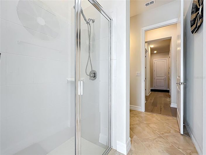 Image No.44-5 Bed Property for sale