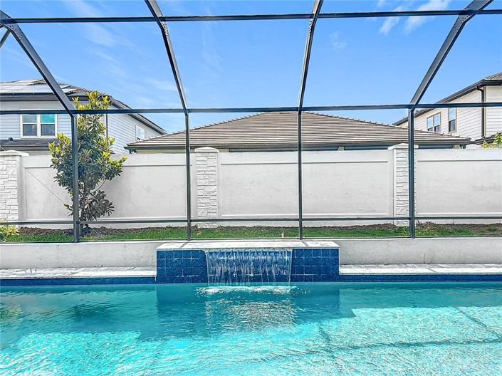 Image No.51-5 Bed Property for sale