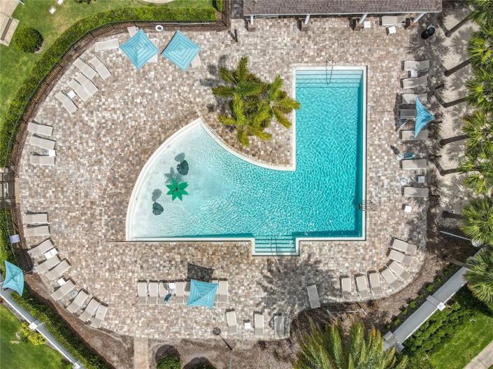 Image No.60-5 Bed Property for sale