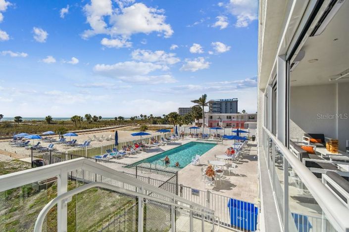 Image No.17-2 Bed Property for sale