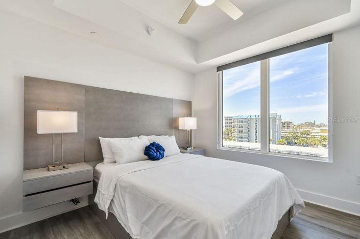 Image No.24-2 Bed Property for sale