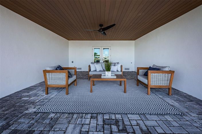 Image No.46-4 Bed Townhouse for sale