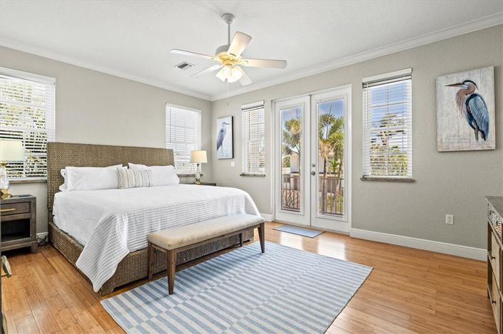 Image No.16-4 Bed Property for sale