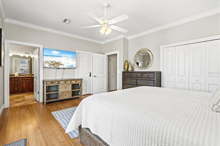 Image No.17-4 Bed Property for sale