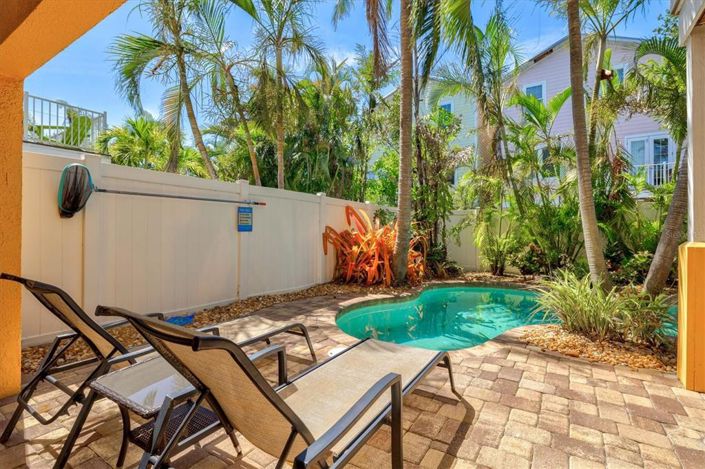 Image No.43-4 Bed Property for sale