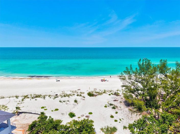 Image No.53-4 Bed Property for sale