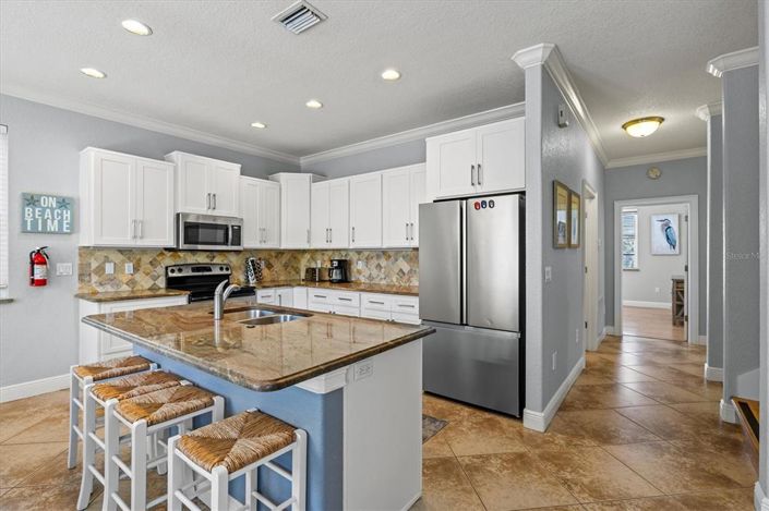 Image No.7-4 Bed Property for sale