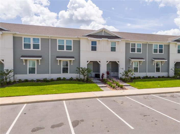 Image No.1-5 Bed Townhouse for sale