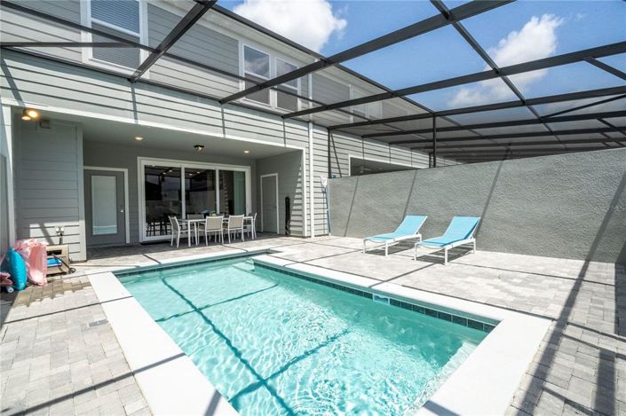 Image No.7-5 Bed Townhouse for sale