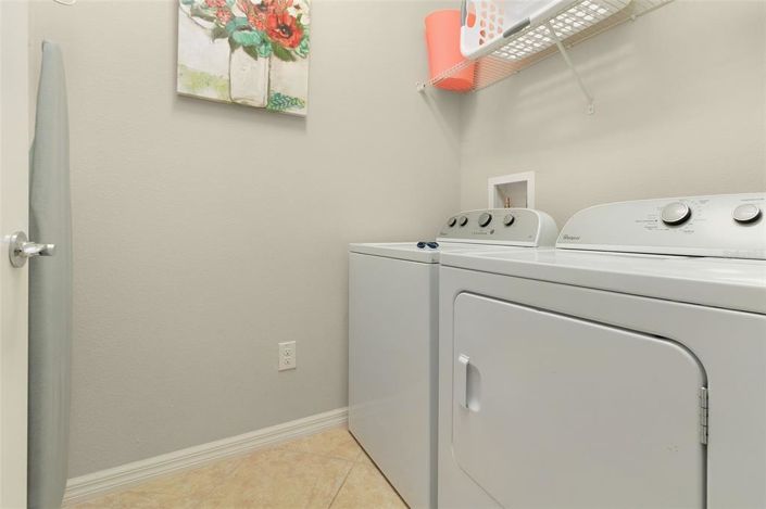 Image No.14-7 Bed Property for sale