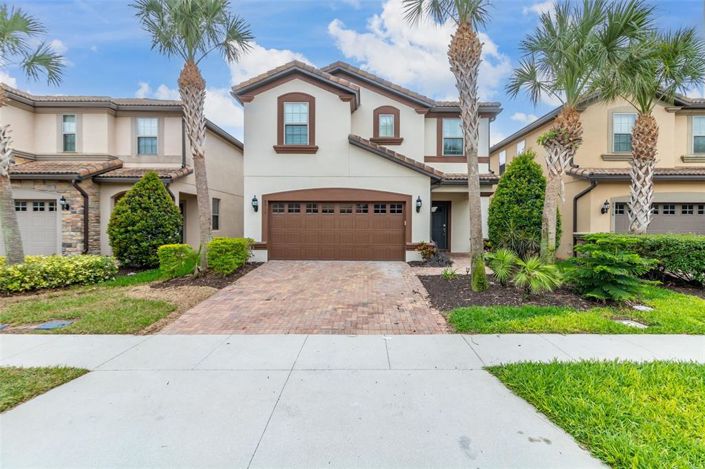 Image No.2-7 Bed Property for sale