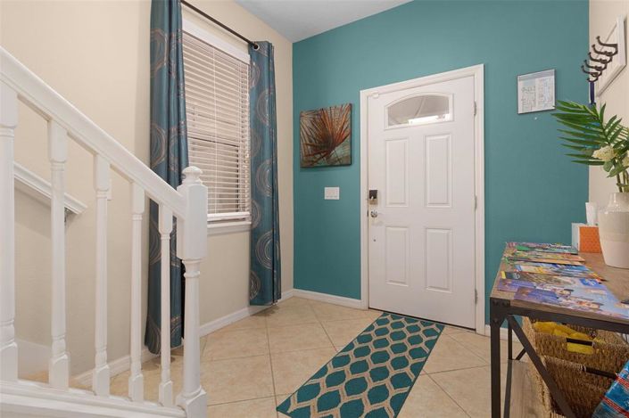 Image No.6-7 Bed Property for sale