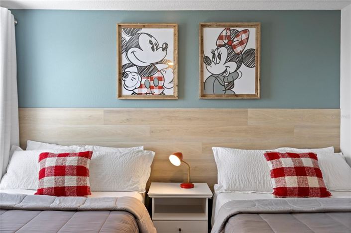 Image No.40-5 Bed Property for sale