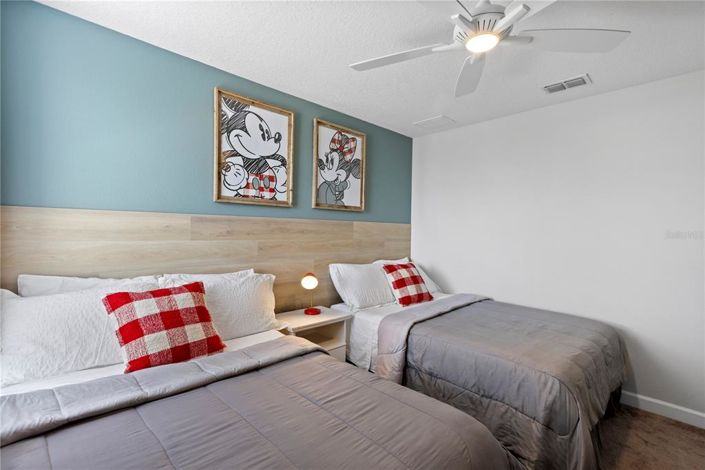 Image No.41-5 Bed Property for sale