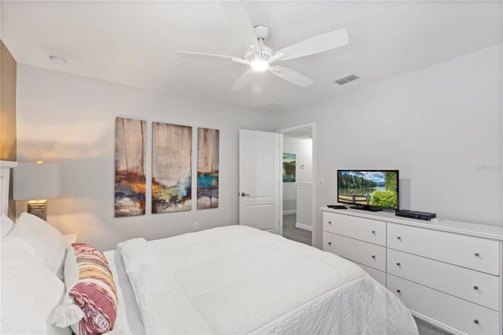 Image No.46-5 Bed Property for sale