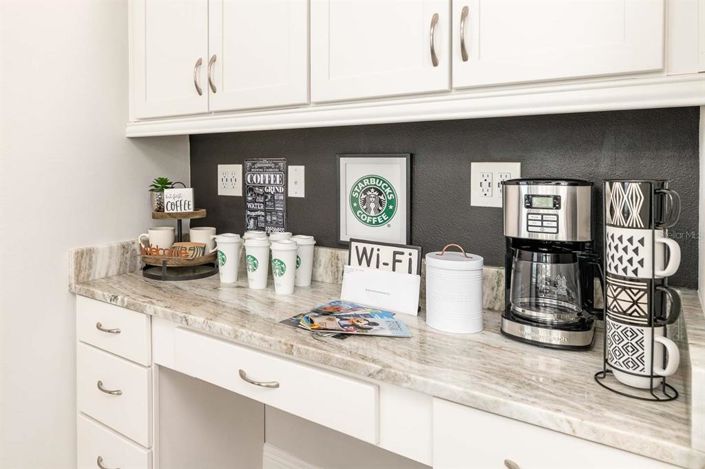 Image No.9-6 Bed Property for sale