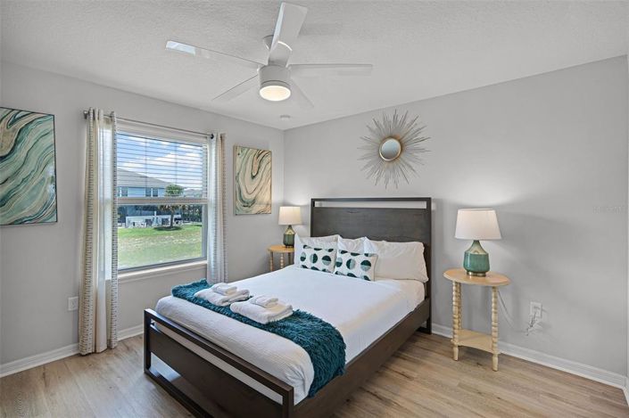 Image No.18-6 Bed Property for sale