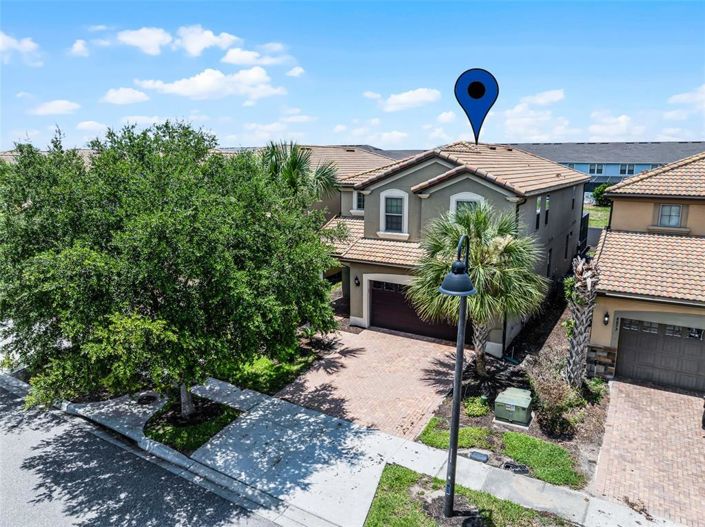 Image No.35-6 Bed Property for sale