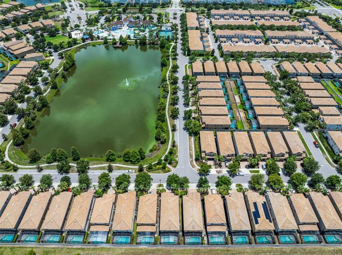 Image No.36-6 Bed Property for sale