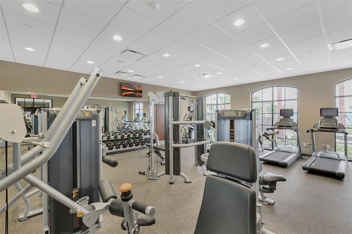 Image No.42-6 Bed Property for sale