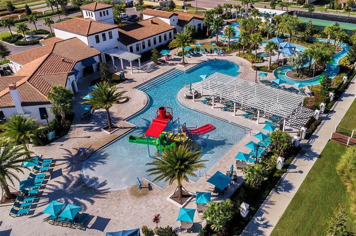 Image No.43-6 Bed Property for sale