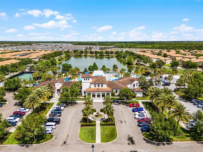 Image No.48-6 Bed Property for sale