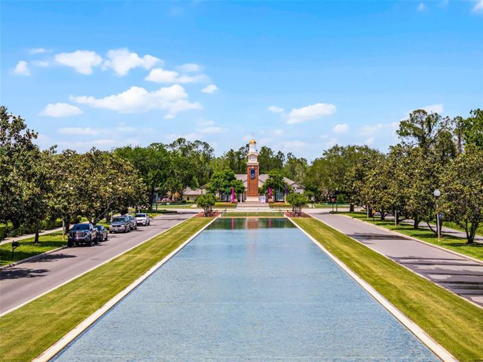 Image No.51-6 Bed Property for sale