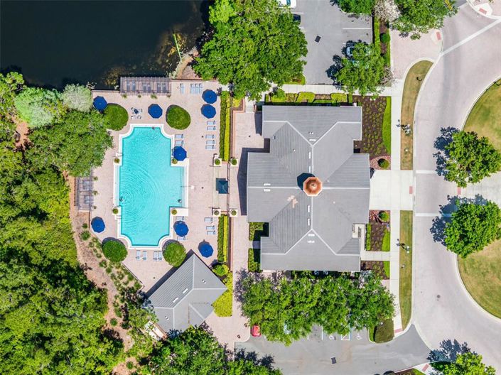 Image No.53-6 Bed Property for sale