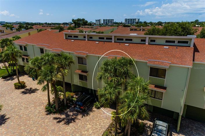 Image No.15-2 Bed Property for sale