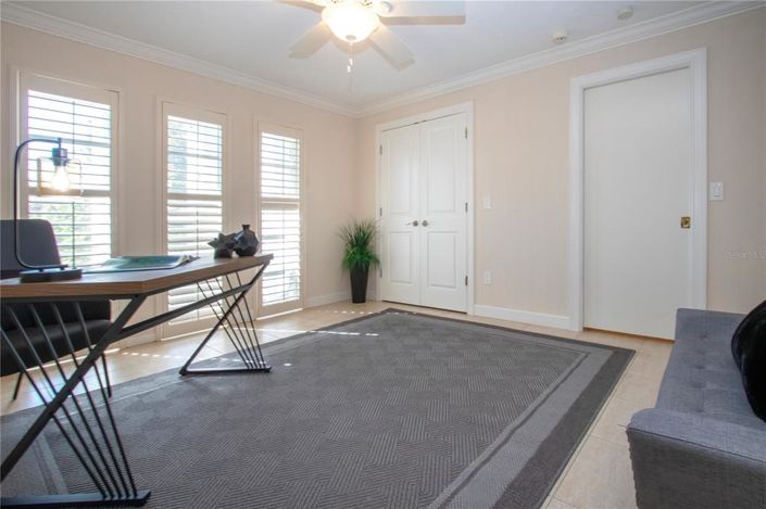 Image No.17-4 Bed Property for sale