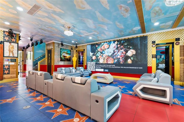 Image No.3-20 Bed Property for sale