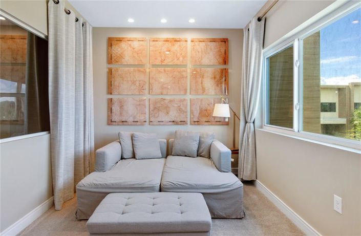 Image No.14-4 Bed Townhouse for sale