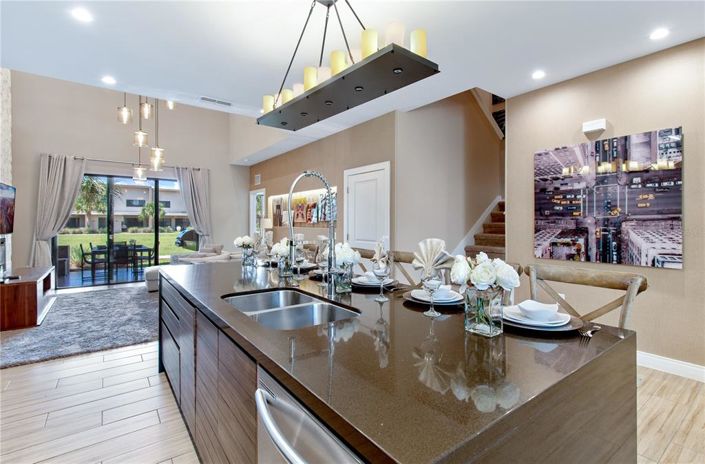 Image No.7-4 Bed Townhouse for sale