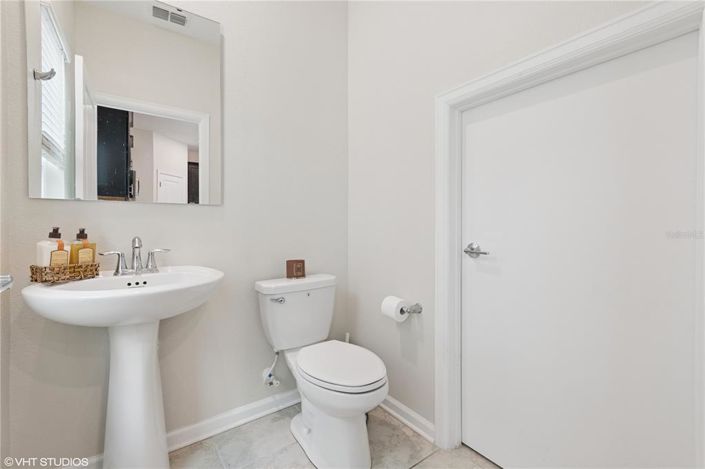 Image No.11-3 Bed Property for sale