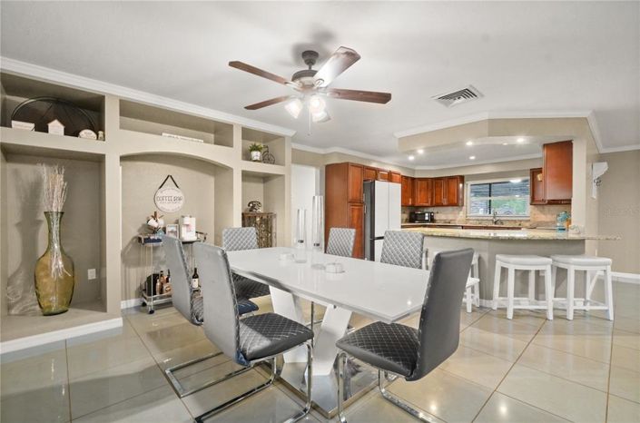 Image No.12-4 Bed Property for sale